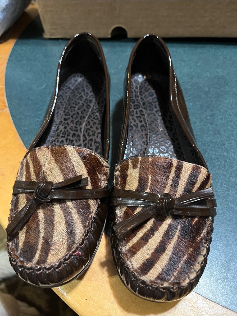 Diego di Lucca Women's Brown Zebra-Print Moccasin Loafers 8